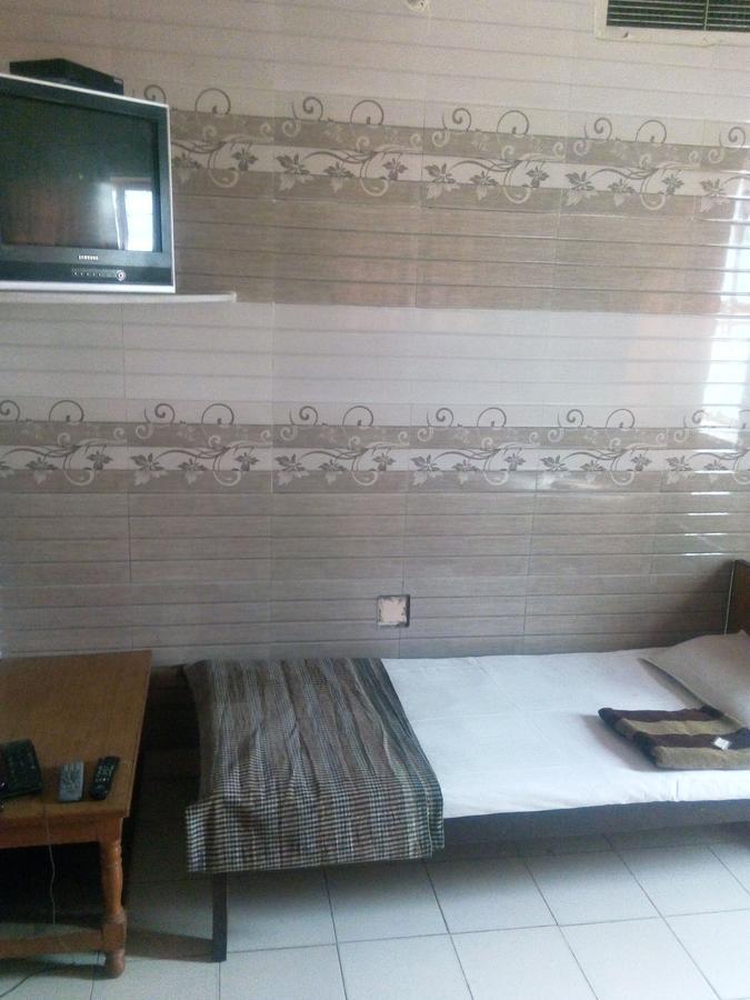 Hotel Bharat Palace Джайпур Екстериор снимка